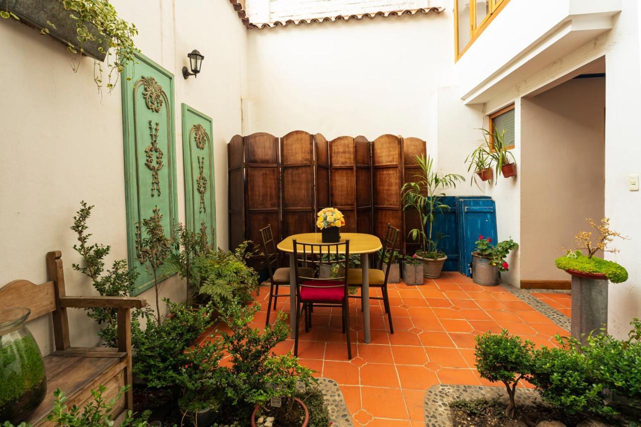 Hotel Azul De La Plaza By Chat Noir Cuenca Exterior foto