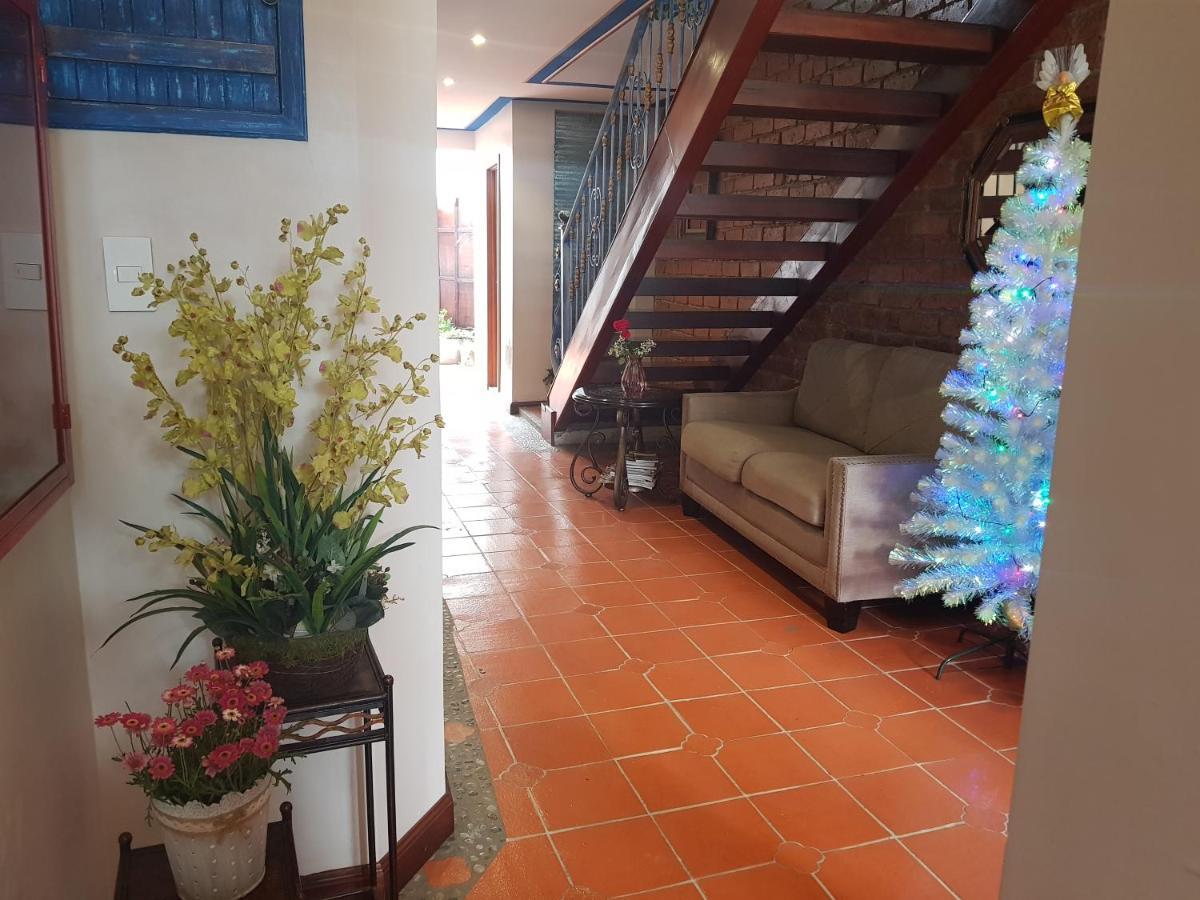 Hotel Azul De La Plaza By Chat Noir Cuenca Exterior foto
